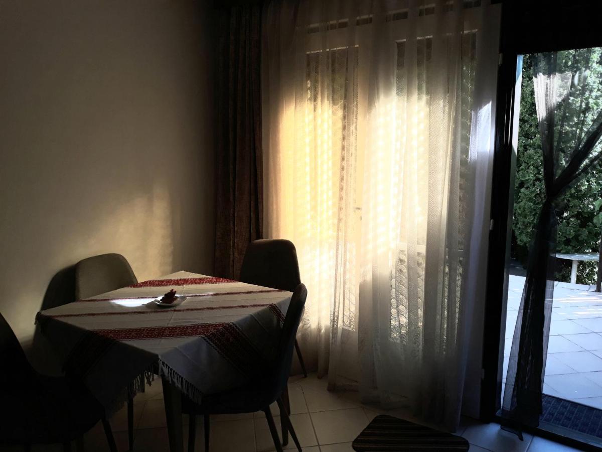 Retrovilla Balatonkenese Zewnętrze zdjęcie